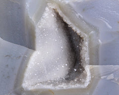 Agate Geode (2 halves)