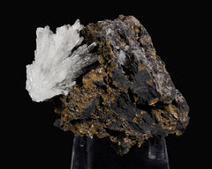 Celestine Spray on Hematite