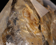 Quartz with Clay inclusions