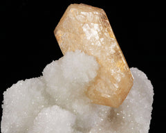 Stilbite on Chalcedony