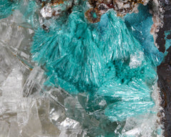 Aurichalcite with Calcite