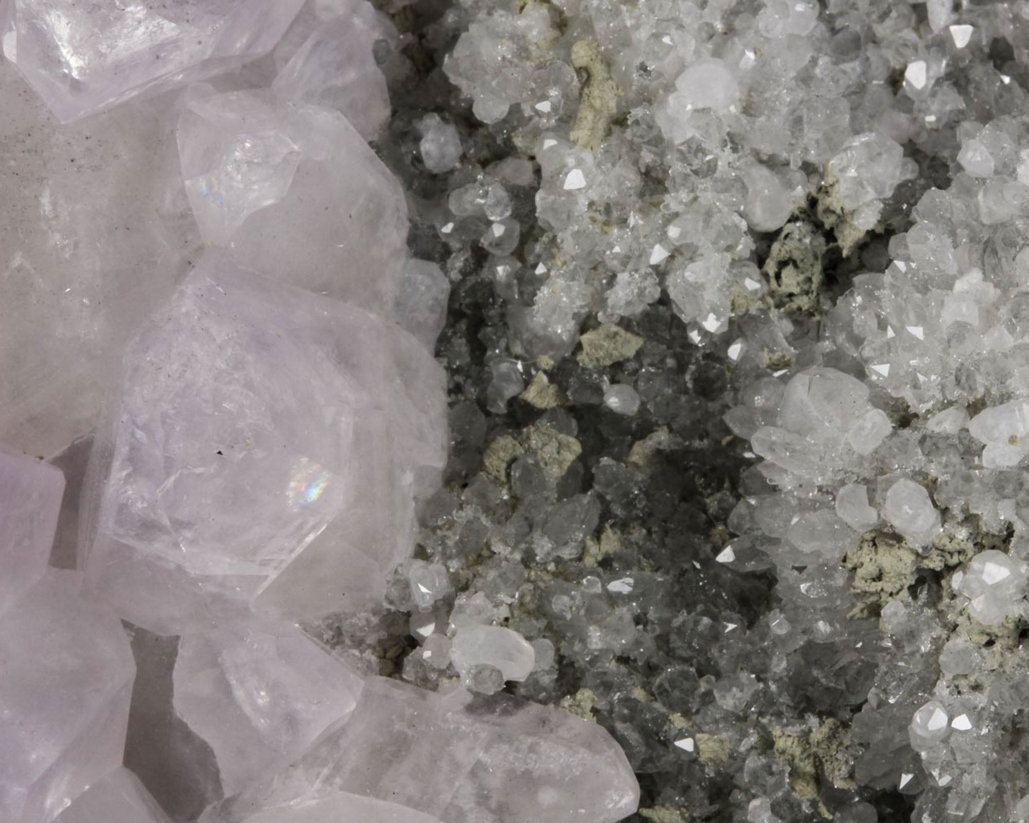 Mangano Calcite