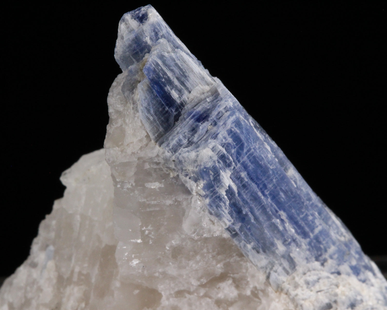 Kyanite