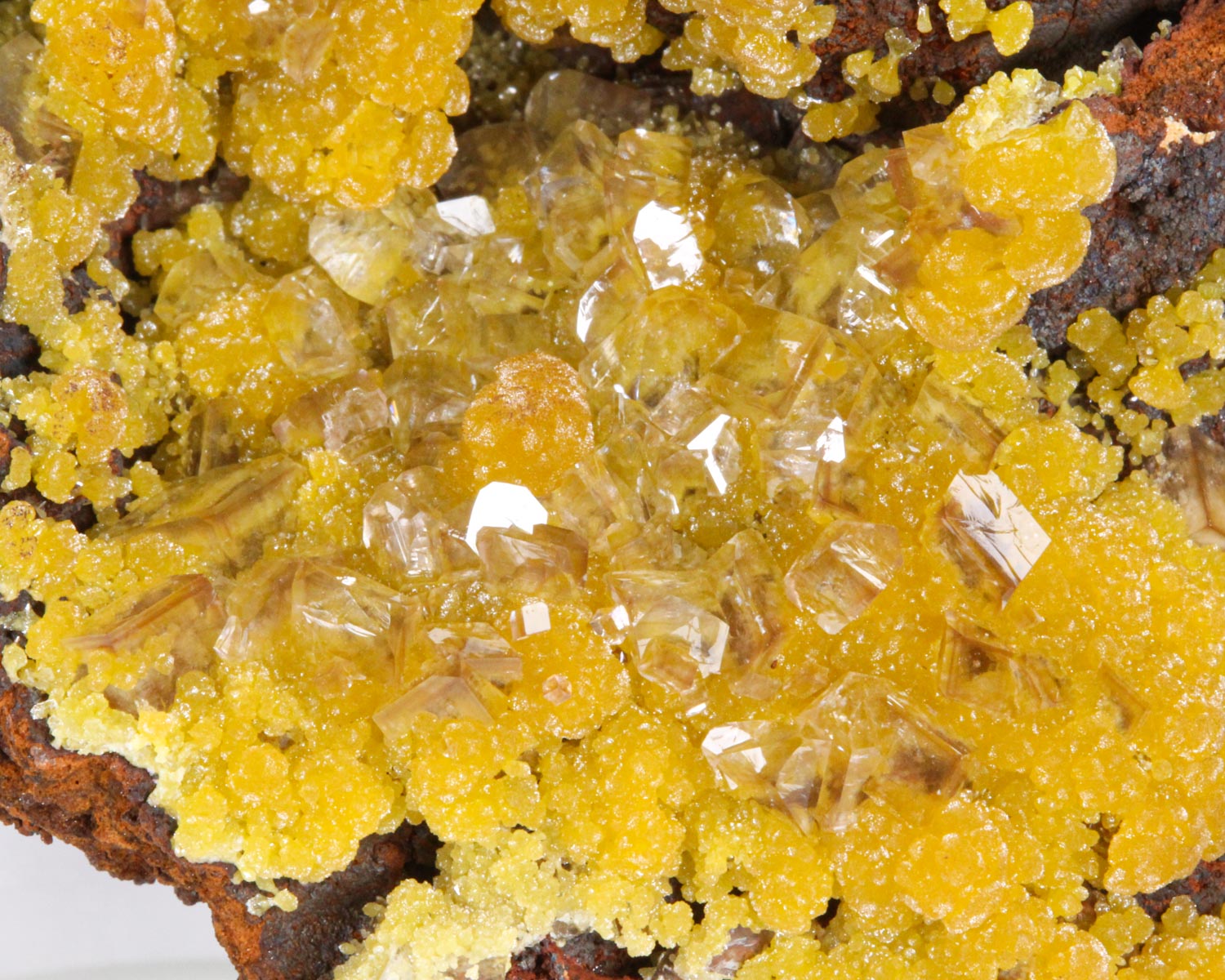 Mimetite with Calcite