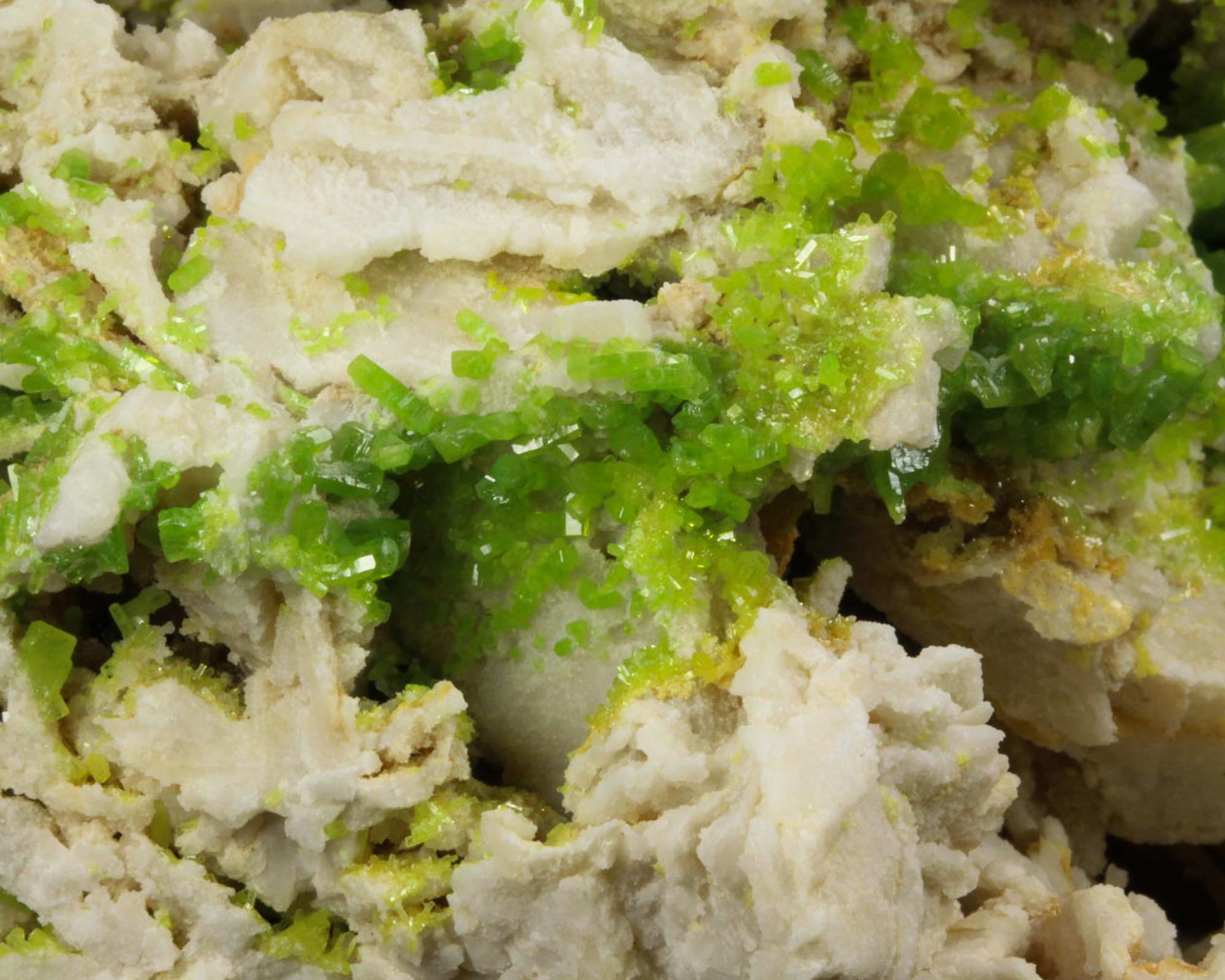 Paramorphite Pyromorphite – UnderGround Treasures