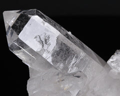 Quartz cluster