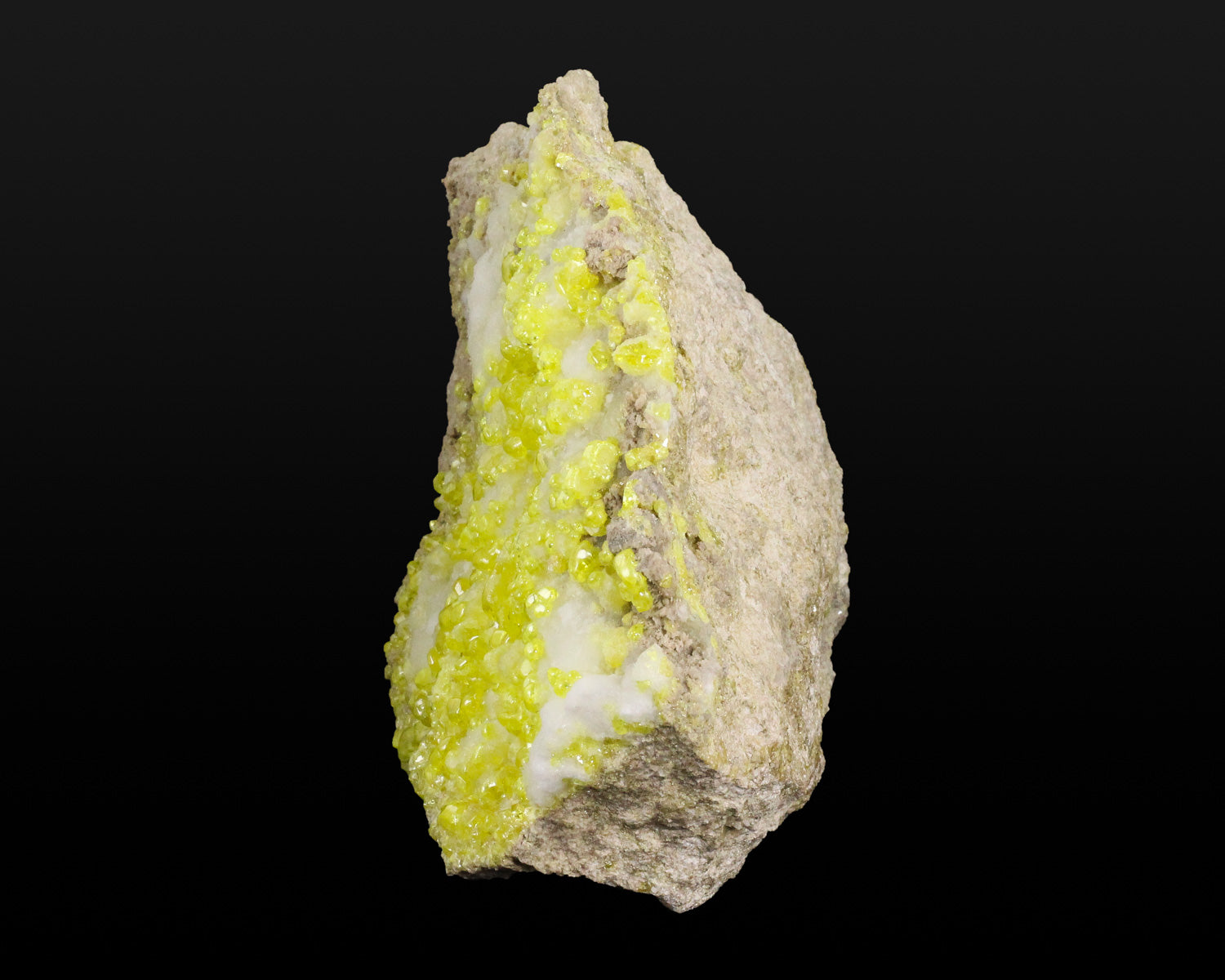 Sulfur with Calcite